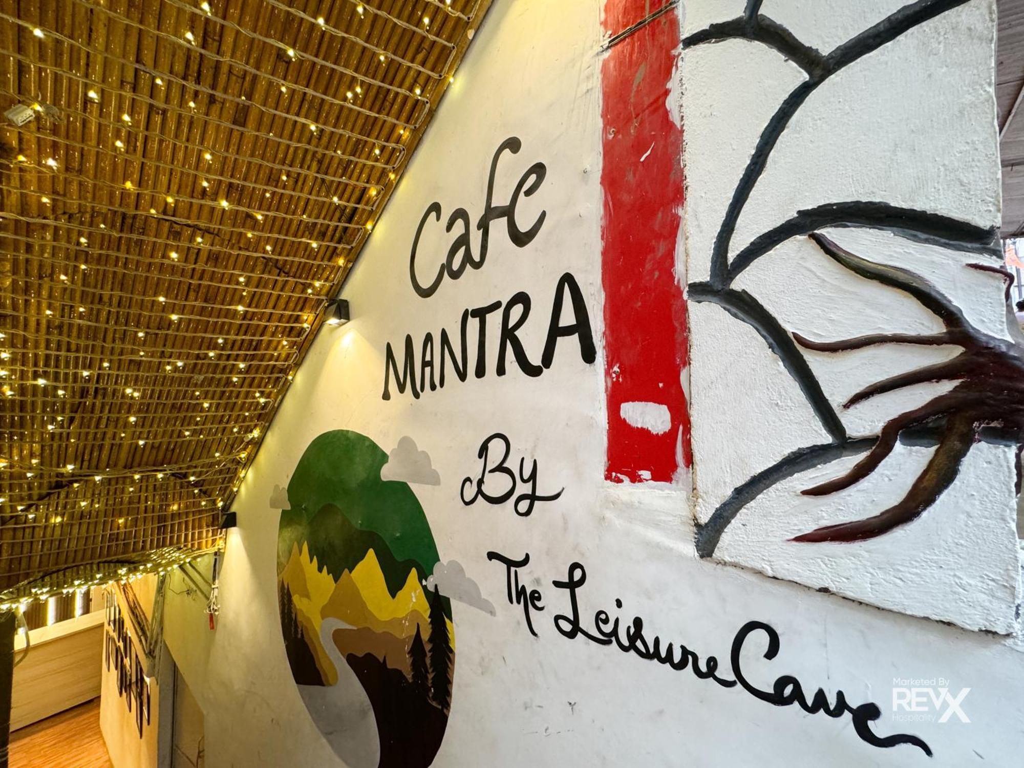 The Leisure Cave On The Ganges Hotel Rishikesh Exterior photo